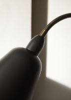 Billede af &Tradition Bellevue Floor AJ7 - Black / Brass