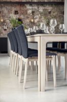 Billede af Skovby SM27 Spisebord inkl. 3 Tillægsplader 101 x 205 cm - Hvidolieret Eg 