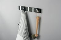 Billede af KNAX Lite 5 knagerække L: 33cm - Sort/Grå