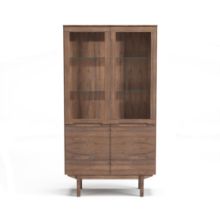 Billede af Skovby Vitrineskab SM307 98 x 182 cm - Lakeret Valnød