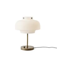 Billede af &Tradition Copenhagen SC13 Bordlampe H: 42 cm - Opal Glass/Bronzed Brass