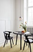 Billede af &Tradition SK1 In Between Chair SH: 45 cm - Black Lacquered Oak