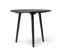 Billede af &Tradition SK3 In Between Dining Table Ø: 90 cm - Black Lacquered Oak