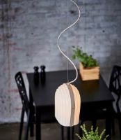 Billede af Le Klint Nordic ARC Pendel H: 40 cm - Plast/Eg OUTLET