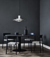 Billede af &Tradition TK1 Betty Chair SH: 47cm - Black/Natural Linen