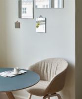 Billede af HAY CPH 25 Round Table Ø: 140 cm - Lacquered Solid Oak/Green Linoleum