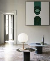 Billede af Luceplan Lita Bordlampe Ø: 18 cm - Ash/Opal OUTLET