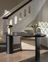 Billede af Audo Copenhagen Reverse Table Lamp H: 30 cm - Aluminium / Travertine 