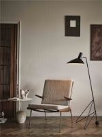 Billede af &Tradition Boomerang HM2 - Oiled Walnut/Karakorum