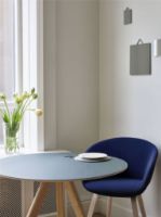 Billede af HAY AAC 23 Soft About A Chair SH: 46 cm - Lacquered Oak Veneer/Remix 773