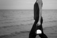 Billede af Audo Copenhagen Carrie LED Lamp Portable Ø: 13,5 cm - Burned Red