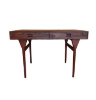 Billede af Snedkergaarden Nanna Ditzel ND 93 skrivebord m. 2 skuffer B: 115 cm - Eg