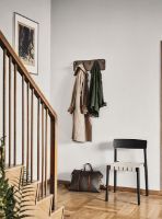 Billede af &Tradition Hook SC47 Space Copenhagen B: 54 cm - Aged Brass OUTLET