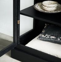 Billede af Lindebjerg Design Dark Oak N1 Vitrineskab Højrehængt Dør 70x210 cm - Mørkbejdset Eg