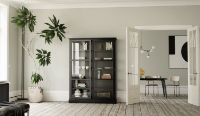 Billede af Lindebjerg Design Dark Oak N2 Vitrineskab 145x210 cm - Sortbejdset Eg