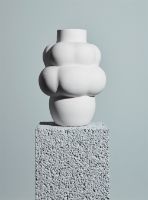 Billede af Louise Roe Balloon Vase #04 H: 32 cm - Ceramic Raw White