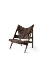 Billede af Audo Copenhagen Knitting Lounge Chair Sheepskin  - Dark Stained Oak/Root