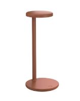 Billede af FLOS Oblique Bordlampe H: 35cm - Matt Rust