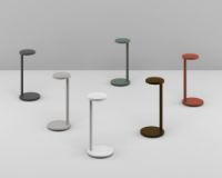 Billede af FLOS Oblique Bordlampe H: 35cm - Matt Rust