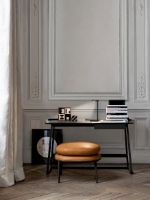 Billede af FLOS Oblique Bordlampe H: 35cm - Gloss Grey