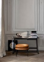 Billede af FLOS Oblique QI Bordlampe H: 35cm - Matt Brown