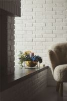 Billede af Audo Copenhagen Ingeborg Loungestol SH: 40 cm - Sheepskin Moonlight/Dark Stained Oak