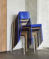 Billede af HAY Petit Standard Spisebordsstol SH: 47 cm - Ultra Marine Blue Powder Coated Steel/Ultra Marine Blue Stained 