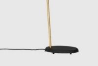 Billede af GUBI G-10 Gulvlampe - Sort