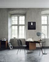 Billede af GUBI 62 Desk 120x60 cm - American Walnut