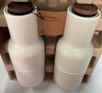 Billede af Audo Copenhagen Bottle Grinder Ceramic 2 pack - Sand/Walnut 