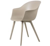 Billede af GUBI Bat Outdoor Dining Chair SH: 45 cm - New Beige 