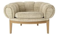 Billede af GUBI Croissant Lounge Chair SH: 46 cm - Oak / Dedar Smila 