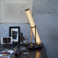Billede af DCW Editions La Lampe Frechin Bord- og gulvlampe H: 65cm - Guld/Sort