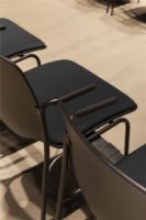 Billede af Mater Nova Sea Stol m. Armlæn + Polstring SH: 48 cm - Recycled Plastic