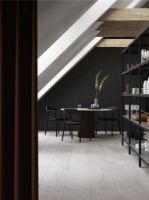 Billede af Vipp 494 Cabin Round Table Ø: 130 cm - Dark Oak / Beige Marble 