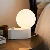 Billede af Tala Alumina Table/Wall Lamp with Sphere IV Bulb EU H: 24 cm - Chalk OUTLET