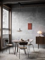 Billede af &Tradition SK3 In Between Dining Table Ø: 90 cm - Oiled Walnut