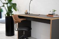 Billede af Vermund VL119 Spisebordsstol SH: 46 cm - Sort Stel/Olieret Valnød/Sort Sierra Læder 