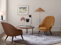 Billede af GUBI Paavo Tynell 9602 Floor Lamp H: 153,5 cm - Wicker / Brass

