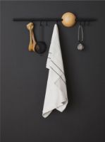 Billede af Woud Hoop Rack L: 60 cm - White Pigmented Oak