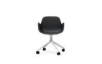 Billede af Normann Copenhagen Form Drejestol m. hjul m. armlæn SH: 45cm - Sølv Alu/SortNormann Copenhagen Form Drejestol m. hjul m. armlæn SH: 45cm - Sølv Alu/Sort