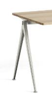 Billede af HAY Pyramide Table 01 140x75 cm - Beige Powder Coated Steel/Matt Lacquered Oak