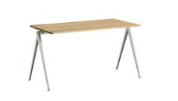 Billede af HAY Pyramide Table 01 140x65 cm - Beige Powder Coated Steel/Clear Lacquered Oak