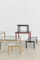 Billede af HAY Kofi Table 80x80 cm - Solid Oak / Clear Glass 