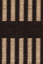 Billede af Woodnotes Cut Stripe Carpet Sewn Edges 140x200 cm - Black/Natural