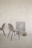 Billede af GUBI Beetle Dining Chair SH: 45,5 cm - Black Base / GUBI Velvet