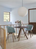 Billede af HAY AAC 22 About A Chair SH: 46 cm - Lacquered Walnut/Dusty Blue 