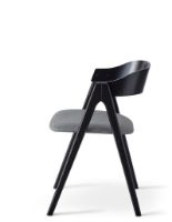 Billede af Findahl by Hammel Mette Stol SH: 45 cm - Sortbehandlet Bøg / Corsica30 