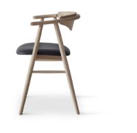 Billede af Findahl by Hammel TRADITION Spisebordsstol SH: 47 cm - Sæbebehandlet Eg/Sort Sydney Læder