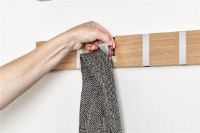 Billede af KNAX vandret 4 knagerække L: 19,8 cm - Sortbejdset Eg/Messing